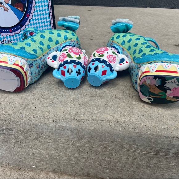 Irregular Choice Teal and Blue Heart Heels Alice in Wonderland - Picture 6 of 6